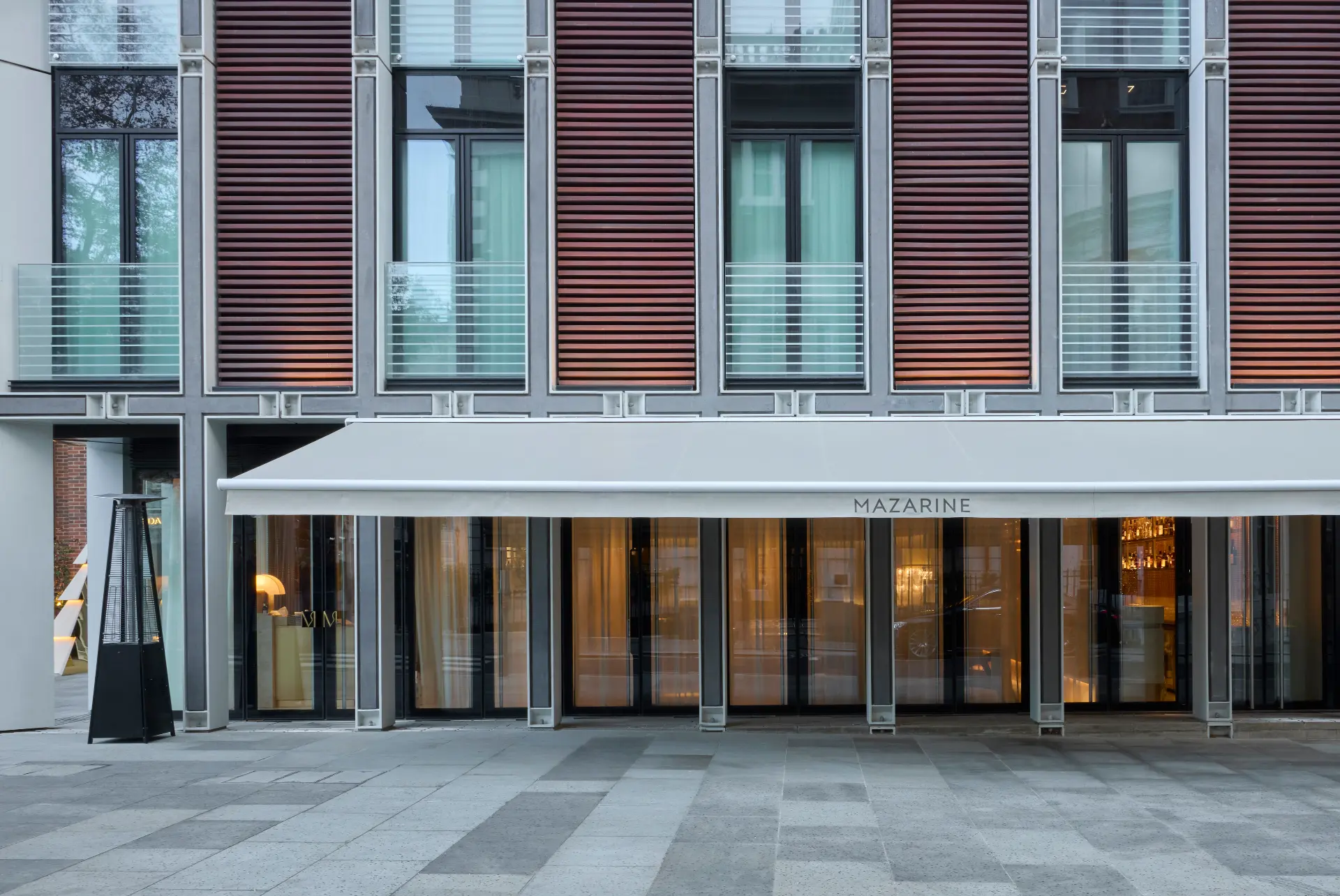 Mazarine restaurant exterior, 22 Hanover Square